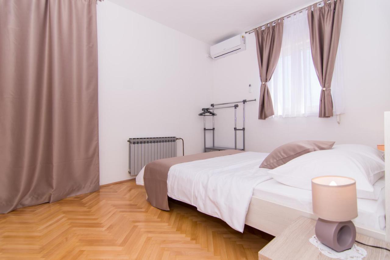Apartmani Mlacic Donji Okrug (Ciovo) Exterior foto